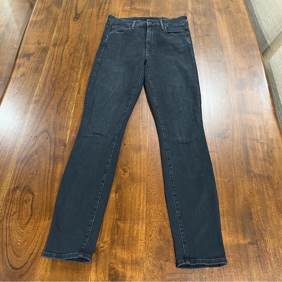 Mother High Waisted Looker Blackbird Star Pocket Jeans Size 26 - Picture 2 of 10